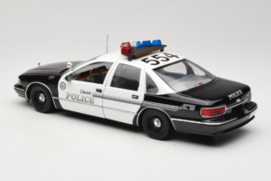 Chevrolet Caprice Glendale ポリス UT Models 1:18 21026 メタル - 画像 7/8