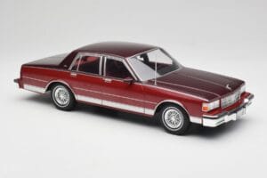 Chevrolet Caprice レッド メタリック MCG 1:18 MCG18361 メタル - 画像 4/6