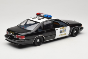 Chevrolet Caprice カリフォルニア ポリス UT Models 1:18 180142098 メタル - 画像 3/8