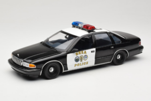 Chevrolet Caprice カリフォルニア ポリス UT Models 1:18 180142098 メタル