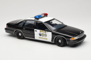 Chevrolet Caprice カリフォルニア ポリス UT Models 1:18 180142098 メタル - 画像 6/8