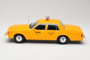 Chevrolet Caprice イエロー タクシー MCG 1:18 MCG18038 メタル - 画像 3/6