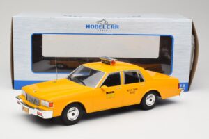 Chevrolet Caprice イエロー タクシー MCG 1:18 MCG18038 メタル - 画像 6/6