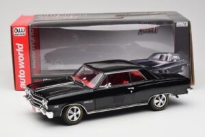 Chevrolet Chevelle Z-16 ブラック American Muscle 1:18 AMM1061/06 メタル - 画像 8/8