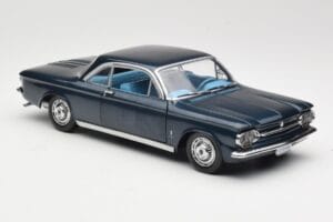 Chevrolet Corvair ダークブルー Sun Star 1:18 1482 メタル - 画像 6/8
