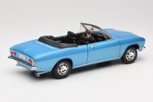 Chevrolet Corvair Monza カブリオレ ブルー Road Signature 1:18 92498 メタル - 画像 3/8