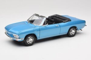 Chevrolet Corvair Monza カブリオレ ブルー Road Signature 1:18 92498 メタル