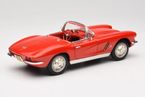 Chevrolet Corvette C1 レッド ERTL 1:18 7835 メタル - 画像 3/8