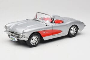 Chevrolet Corvette C1 シルバー Bburago 1:18 3034 メタル