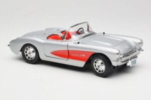 Chevrolet Corvette C1 シルバー Bburago 1:18 3034 メタル - 画像 6/8