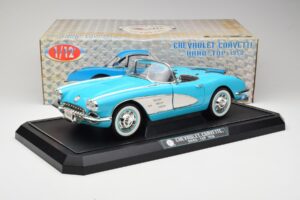 Chevrolet Corvette C1 Hard Top ブルー Solido 1:12 1202-M1 メタル - 画像 8/8