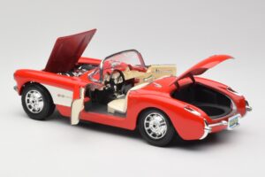 Chevrolet Corvette C1 ロードスター レッド Bburago 1:18 3024 メタル - 画像 5/8