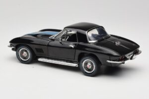 Chevrolet Corvette C2 ブラック American Muscle 1:18 AMM1099/06 メタル - 画像 7/8