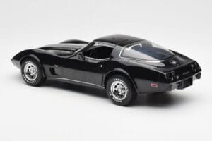 Chevrolet Corvette C3 ブラック UT Models 1:18 21071 メタル - 画像 7/8