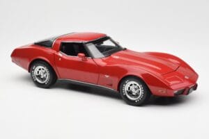 Chevrolet Corvette C3 レッド UT Models 1:18 21073 メタル - 画像 6/8