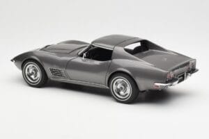 Chevrolet Corvette C3 Spider Laguna グレーメタリック AUTOart 1:18 71173 メタル - 画像 7/8