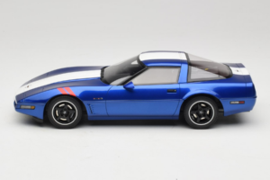 Chevrolet Corvette C4 Grand Sport Admiral Blue GT Spirit 1:18 GT538 レジン - 画像 3/6
