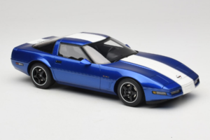 Chevrolet Corvette C4 Grand Sport Admiral Blue GT Spirit 1:18 GT538 レジン - 画像 4/6