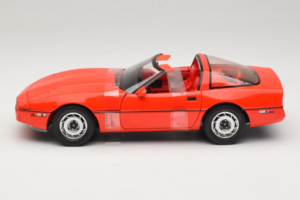 Chevrolet Corvette C4 Larry Sellers Big Lebowski Movie Car GreenLight 1:18 13533 メタル - 画像 3/6