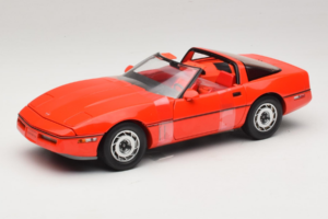 Chevrolet Corvette C4 Larry Sellers Big Lebowski Movie Car GreenLight 1:18 13533 メタル