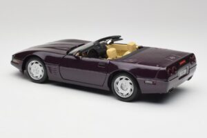 Chevrolet Corvette C4 LT4 コンバーチブル パープルメタリック Maisto 1:18 50277 メタル - 画像 7/8