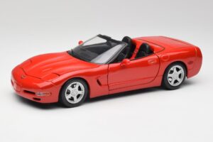 Chevrolet Corvette C5 カブリオレ Torch レッド Maisto 1:18 50318 メタル