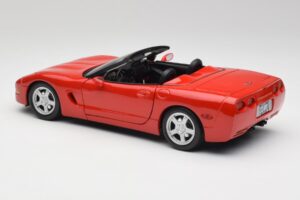 Chevrolet Corvette C5 カブリオレ Torch レッド Maisto 1:18 50318 メタル - 画像 7/8
