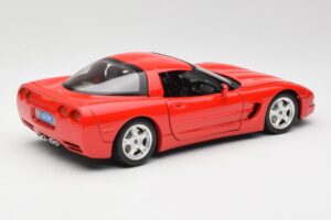 Chevrolet Corvette C5 レッド Bburago 1:18 3066 メタル - 画像 3/8