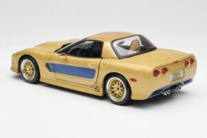 Chevrolet Corvette C5 Guldstrand Signature Edition ゴールド Maisto 1:18 31657 メタル - 画像 7/8