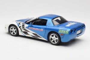 Chevrolet Corvette C5 Pace Car Rolex 24 at Daytona 1999 UT Models 1:18 39944 メタル - 画像 7/8