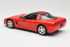 Chevrolet Corvette C5 Targa レッド UT Models 1:18 21001 メタル - 画像 7/8