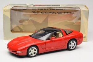Chevrolet Corvette C5 Targa レッド UT Models 1:18 21001 メタル - 画像 8/8