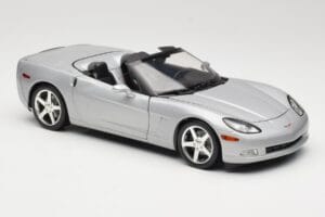 Chevrolet Corvette C6 カブリオレ シルバー Hot Wheels 1:18 B6052 メタル - 画像 6/8