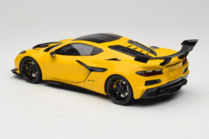 Chevrolet Corvette C8 ZR1 イエロー GT Spirit 1:18 GT528 レジン - 画像 5/6