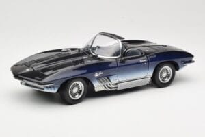 Chevrolet Corvette Mako Shark ダークブルー UT Models 1:18 21061 メタル