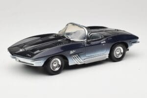 Chevrolet Corvette Mako Shark Motormax 1:18 73102 メタル