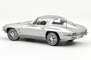 Chevrolet Corvette C2 Sting Ray Sebring Silver Norev 1:18 189052 メタル - 画像 2/2