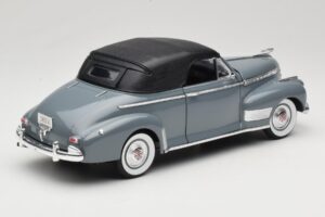 Chevrolet Deluxe カブリオレ ソフトトップ グレー Eagles Race 1:18 7497276 メタル - 画像 3/8
