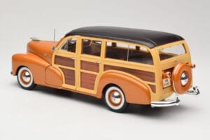 Chevrolet Fleetmaster Woody ゴールド Maisto 1:18 56042 メタル - 画像 7/8