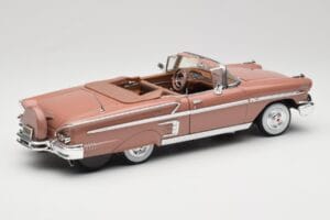 Chevrolet Impala カブリオレ ブラウン Motormax 1:18 73112 メタル - 画像 3/8