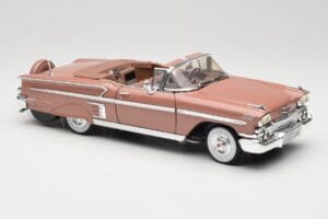 Chevrolet Impala カブリオレ ブラウン Motormax 1:18 73112 メタル - 画像 6/8