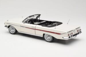 Chevrolet Impala カブリオレ ホワイト Sun Star 1:18 3405 メタル - 画像 7/8