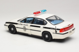 Chevrolet Impala Military Police Maisto 1:18 36611 メタル - 画像 5/6