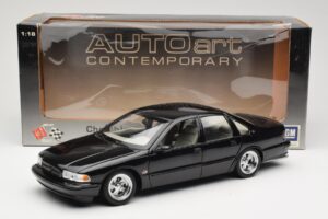 Chevrolet Impala SS ブラック AUTOart 1:18 71091 メタル - 画像 8/8