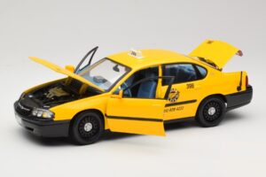 Chevrolet Impala タクシー Maisto 1:18 36617 メタル - 画像 2/8