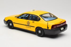 Chevrolet Impala タクシー Maisto 1:18 36617 メタル - 画像 7/8