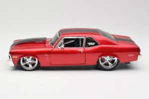 Chevrolet Nova SS Coupe レッド Maisto 1:18 31083-M1 メタル - 画像 4/8
