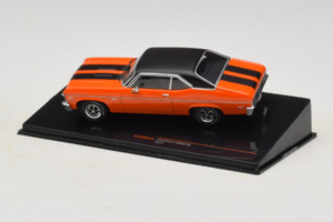 Chevrolet Nova SS レッド IXO 1:43 CLC596N メタル - 画像 3/4