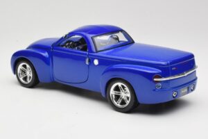 Chevrolet SSR Concept ブルー Maisto 1:18 531612 メタル - 画像 7/8