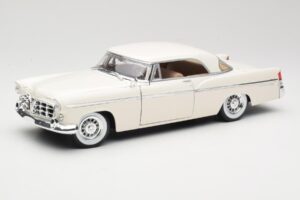 Chrysler 300B ホワイト Maisto 1:18 531897 メタル